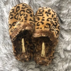 Michael kors leopard slippers